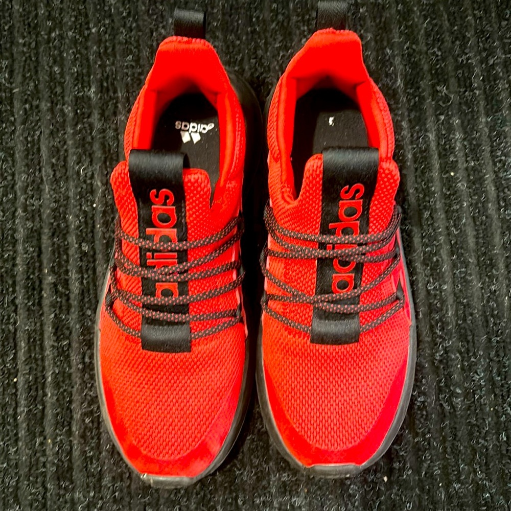 LITE RACER ADAPT 5.0 SHOES ADIDAS RED AND BLACK BIG KIDS SNEAKERS SIZE 5.5